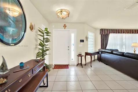 8671 SW 200th Street Cutler Bay FL 33189