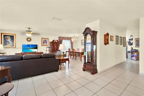 8671 SW 200th Street Cutler Bay FL 33189