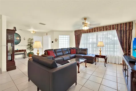8671 SW 200th Street Cutler Bay FL 33189