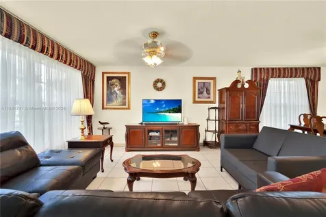 8671 SW 200th Street Cutler Bay FL 33189