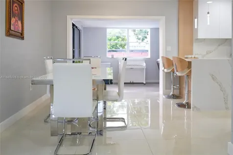1600 N 73rd Avenue Hollywood FL 33024