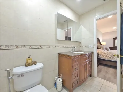 1600 N 73rd Avenue Hollywood FL 33024