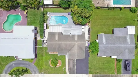 1600 N 73rd Avenue Hollywood FL 33024