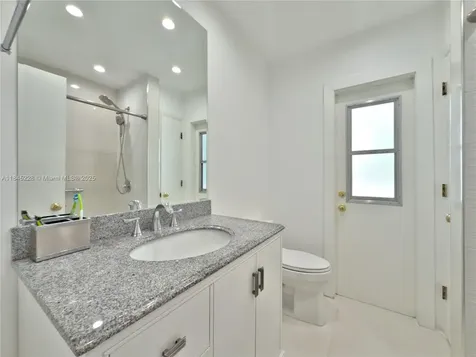 1600 N 73rd Avenue Hollywood FL 33024