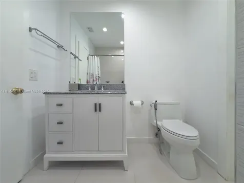 1600 N 73rd Avenue Hollywood FL 33024