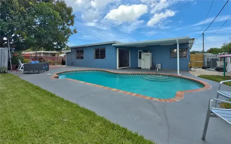 1600 N 73rd Avenue Hollywood FL 33024