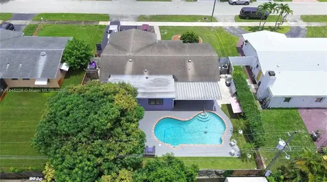 1600 N 73rd Avenue Hollywood FL 33024