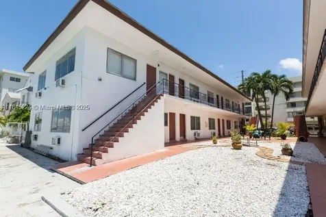 8220 Byron Avenue Miami Beach FL 33141