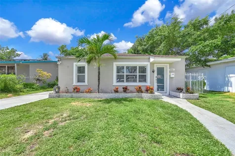 2318 Washington Street Hollywood FL 33020