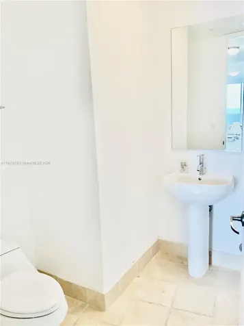 18201 Collins Avenue Sunny Isles Beach FL 33160