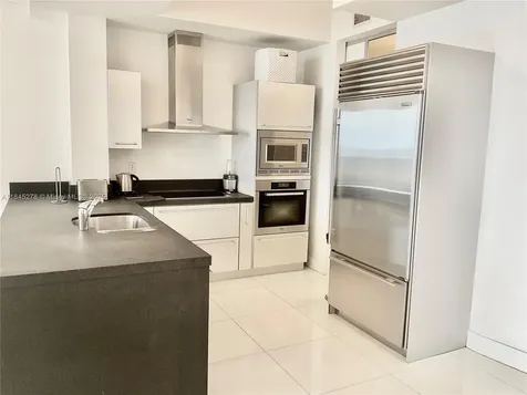 18201 Collins Avenue Sunny Isles Beach FL 33160