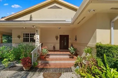 23600 SW 187th Avenue Homestead FL 33031