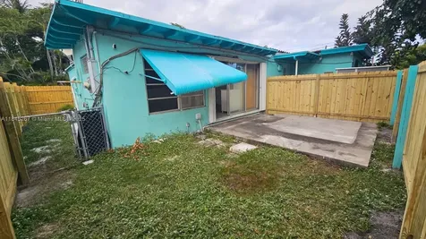 1836 Roosevelt Street Hollywood FL 33020