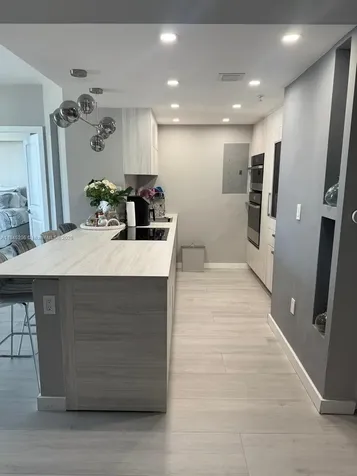 275 NE 18th Street Miami FL 33132