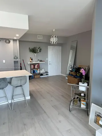 275 NE 18th Street Miami FL 33132