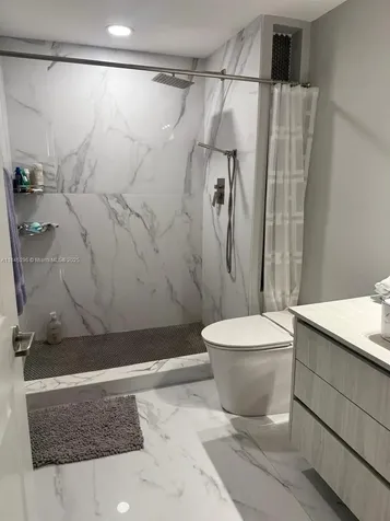 275 NE 18th Street Miami FL 33132