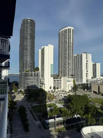 275 NE 18th Street Miami FL 33132