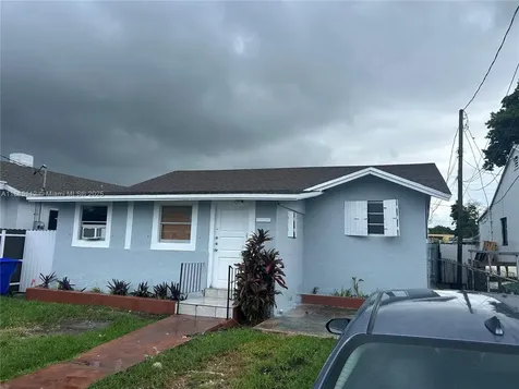 2708 NW 22nd Court Miami FL 33142