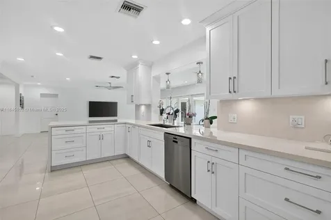 7200 SW 137th Street Palmetto Bay FL 33158