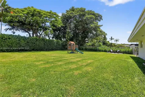 7200 SW 137th Street Palmetto Bay FL 33158