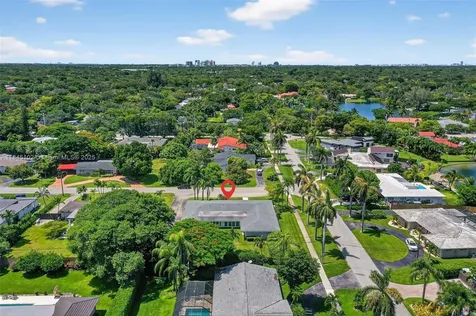 7200 SW 137th Street Palmetto Bay FL 33158