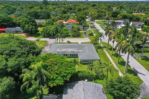 7200 SW 137th Street Palmetto Bay FL 33158