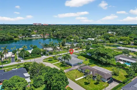 7200 SW 137th Street Palmetto Bay FL 33158