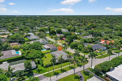 7200 SW 137th Street Palmetto Bay FL 33158