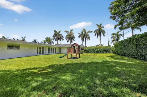 7200 SW 137th Street Palmetto Bay FL 33158