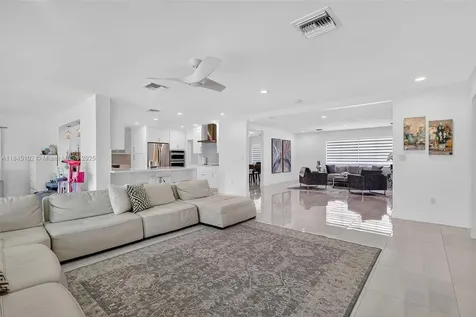 7200 SW 137th Street Palmetto Bay FL 33158