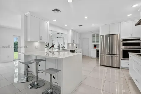 7200 SW 137th Street Palmetto Bay FL 33158