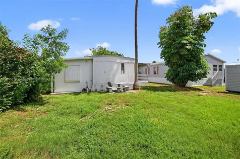 2430 SW 53rd Street Dania Beach FL 33312