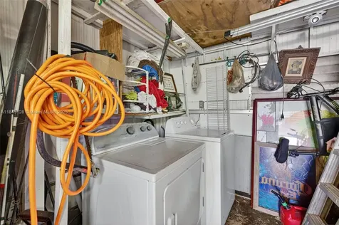 2430 SW 53rd Street Dania Beach FL 33312