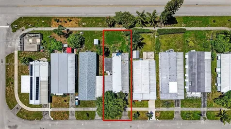 2430 SW 53rd Street Dania Beach FL 33312