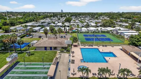 2430 SW 53rd Street Dania Beach FL 33312
