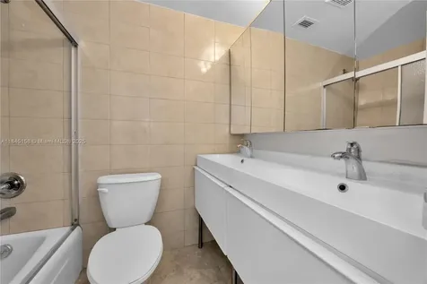 7441 Wayne Avenue Miami Beach FL 33141