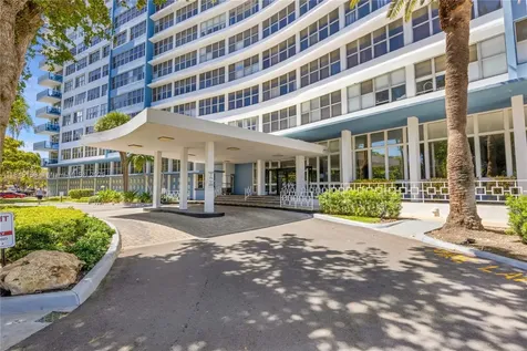 7441 Wayne Avenue Miami Beach FL 33141