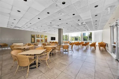 7441 Wayne Avenue Miami Beach FL 33141