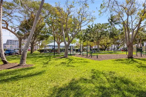 7441 Wayne Avenue Miami Beach FL 33141