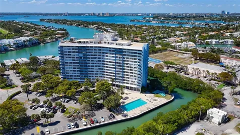 7441 Wayne Avenue Miami Beach FL 33141