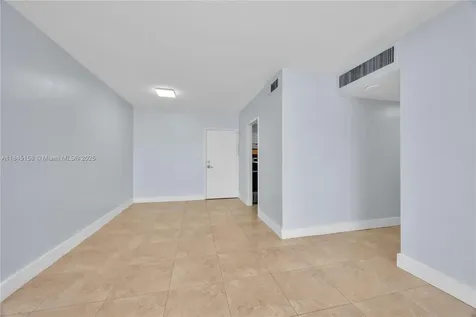 7441 Wayne Avenue Miami Beach FL 33141