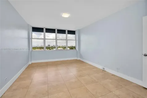 7441 Wayne Avenue Miami Beach FL 33141