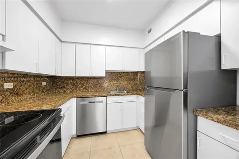 7441 Wayne Avenue Miami Beach FL 33141