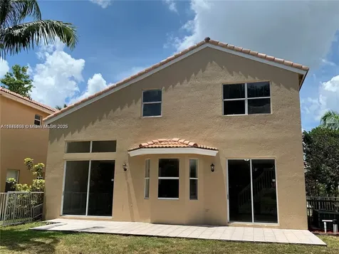 10521 SW 13th Court Pembroke Pines FL 33025