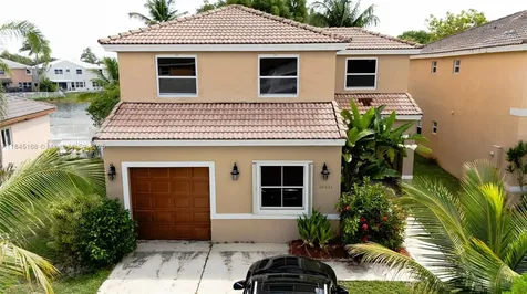10521 SW 13th Court Pembroke Pines FL 33025