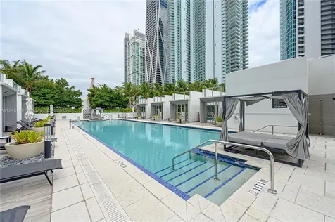 851 NE 1st Avenue Miami FL 33132
