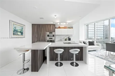 851 NE 1st Avenue Miami FL 33132