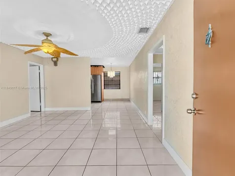 4870 SW 19th Street West Park FL 33023