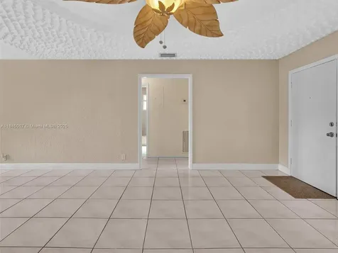 4870 SW 19th Street West Park FL 33023