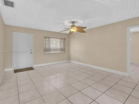 4870 SW 19th Street West Park FL 33023